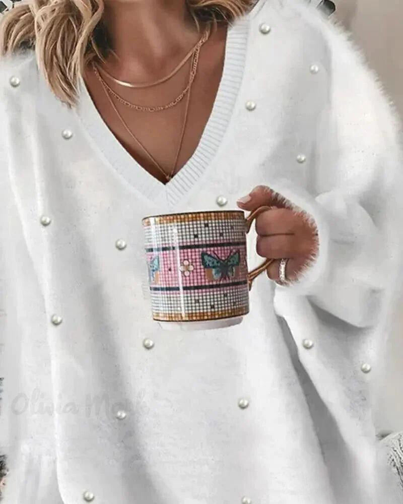 Helge | Strickpullover mit V-Ausschnitt und Perlendetails