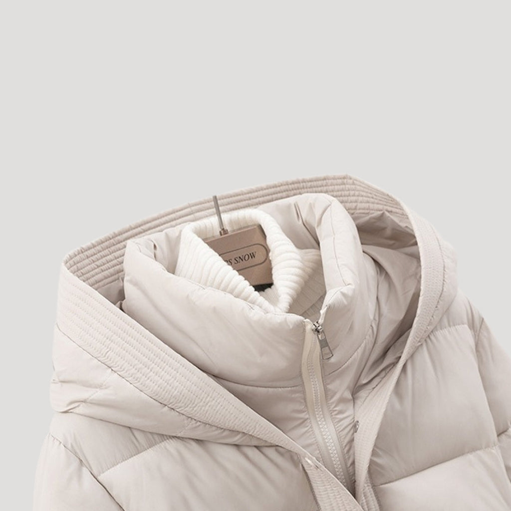 Brunhilde | Wattierte Kapuzenjacke mit Gürtel
