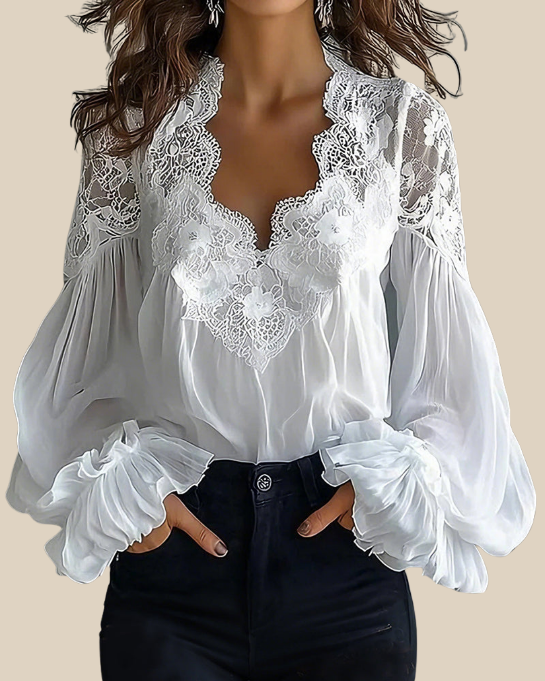 Melina | Bluse mit Spitzenbesatz an Ausschnitt und Schultern