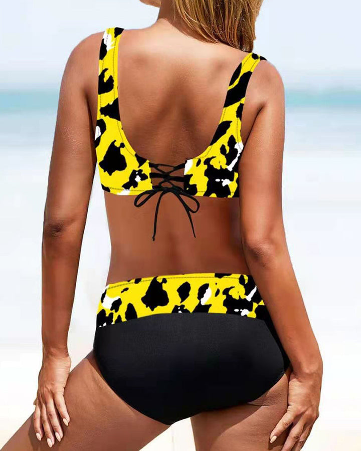 Romy | Fröhlicher Bunter Bikini