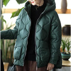 Berta-Marie | Elegante Winterjacke mit Kapuze
