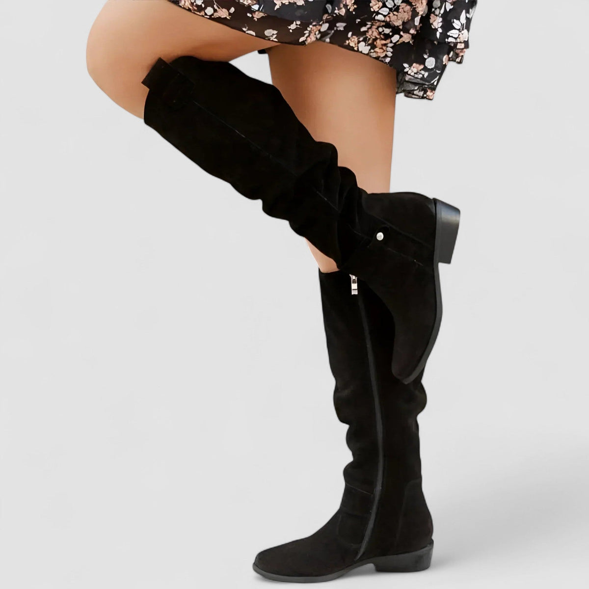 Ulrika | Hohe Stiefel in Wildlederoptik