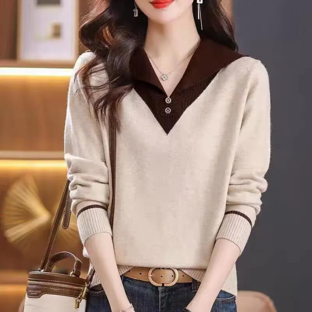 Merit | Strickpullover mit V-Ausschnitt und Knopfdetails