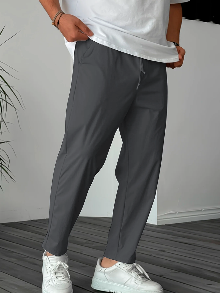 Oscar | Elegante Konisch Zulaufende Hose Mit Kordelzug
