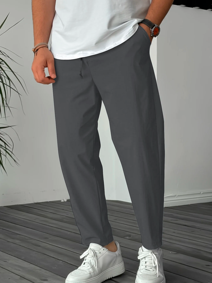 Oscar | Elegante Konisch Zulaufende Hose Mit Kordelzug