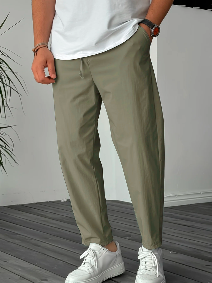 Oscar | Elegante Konisch Zulaufende Hose Mit Kordelzug