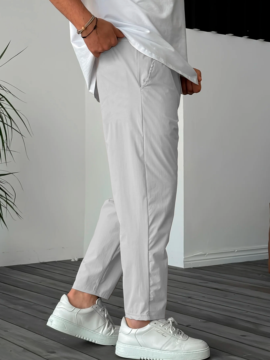 Oscar | Elegante Konisch Zulaufende Hose Mit Kordelzug