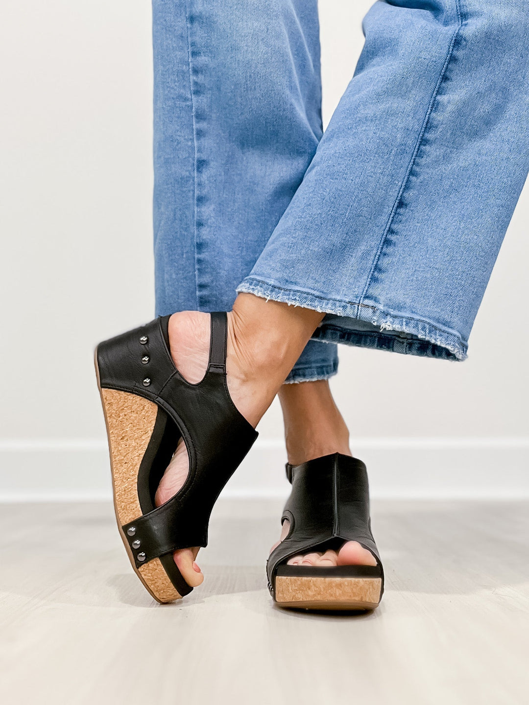 Briellae | Elegante Keilsandalette für Damen