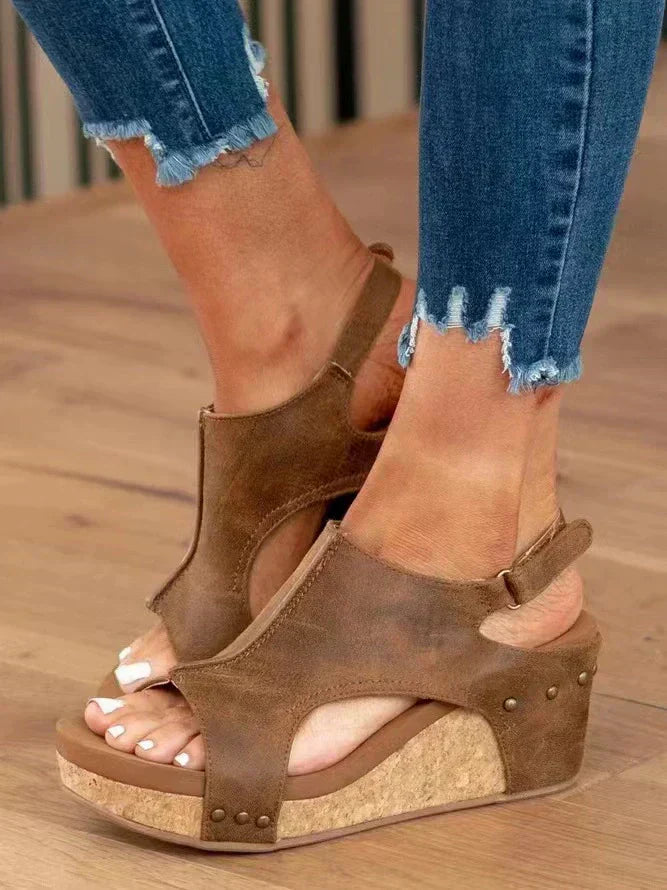 Briellae | Elegante Keilsandalette für Damen