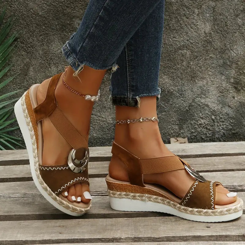 Myla | Elegante Plateausandale für Damen