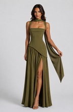 Kerstin | Asymmetrisches Maxikleid mit Beinschlitz
