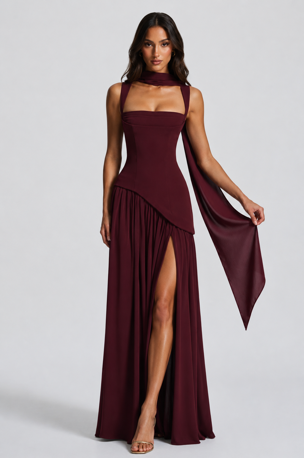 Kerstin | Asymmetrisches Maxikleid mit Beinschlitz