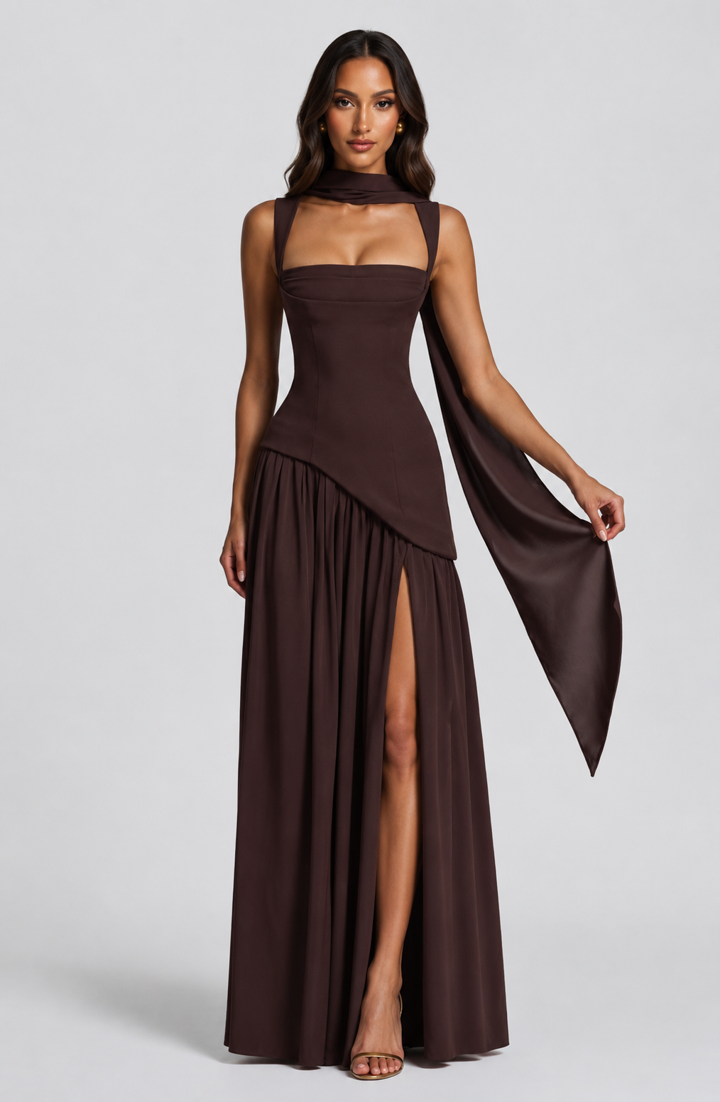 Kerstin | Asymmetrisches Maxikleid mit Beinschlitz