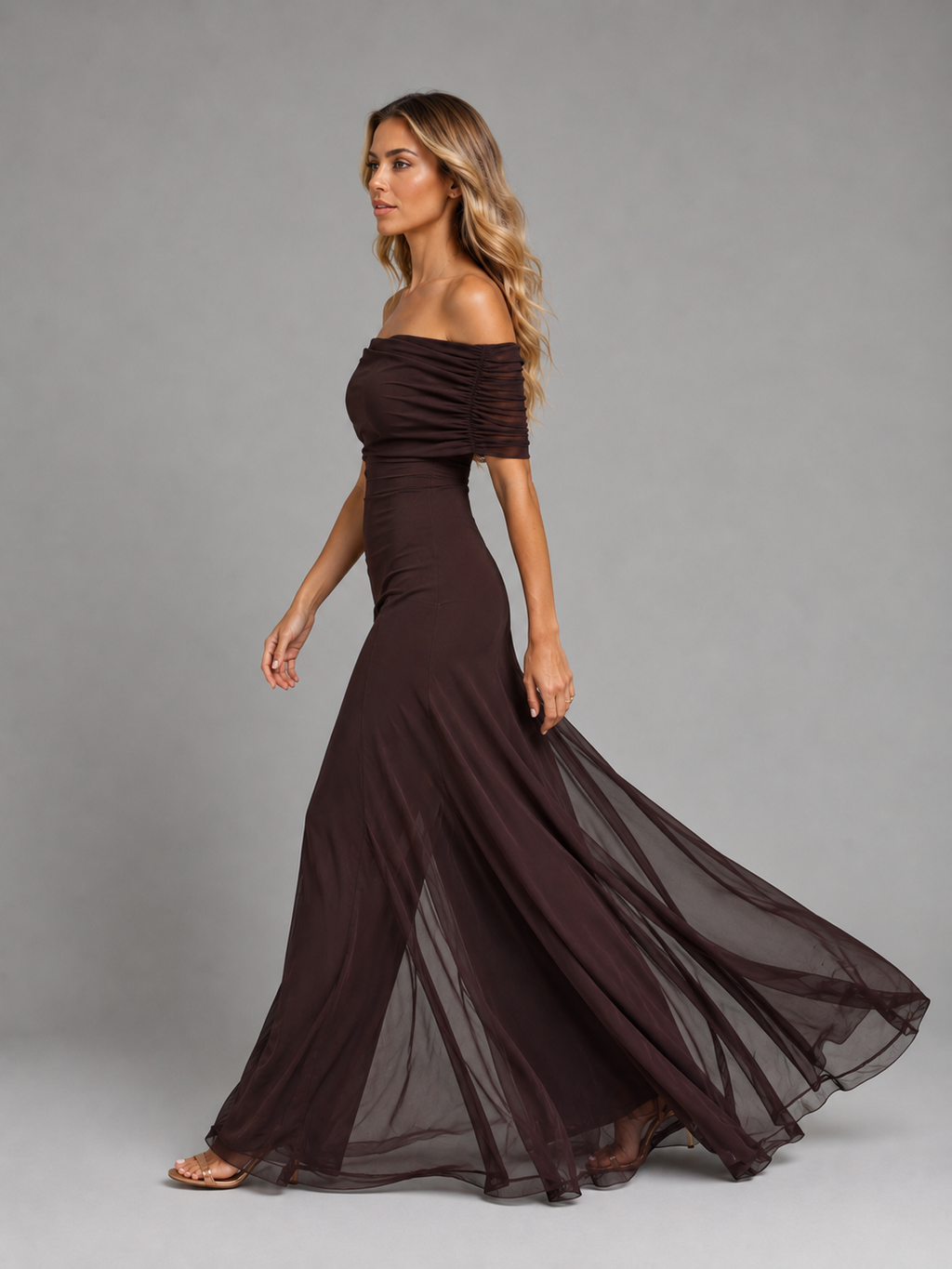 Konstanze | Off-Shoulder-Maxikleid aus Chiffon