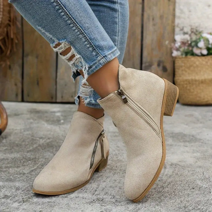 Dani | Trendige Wildlederstiefel mit Absatz