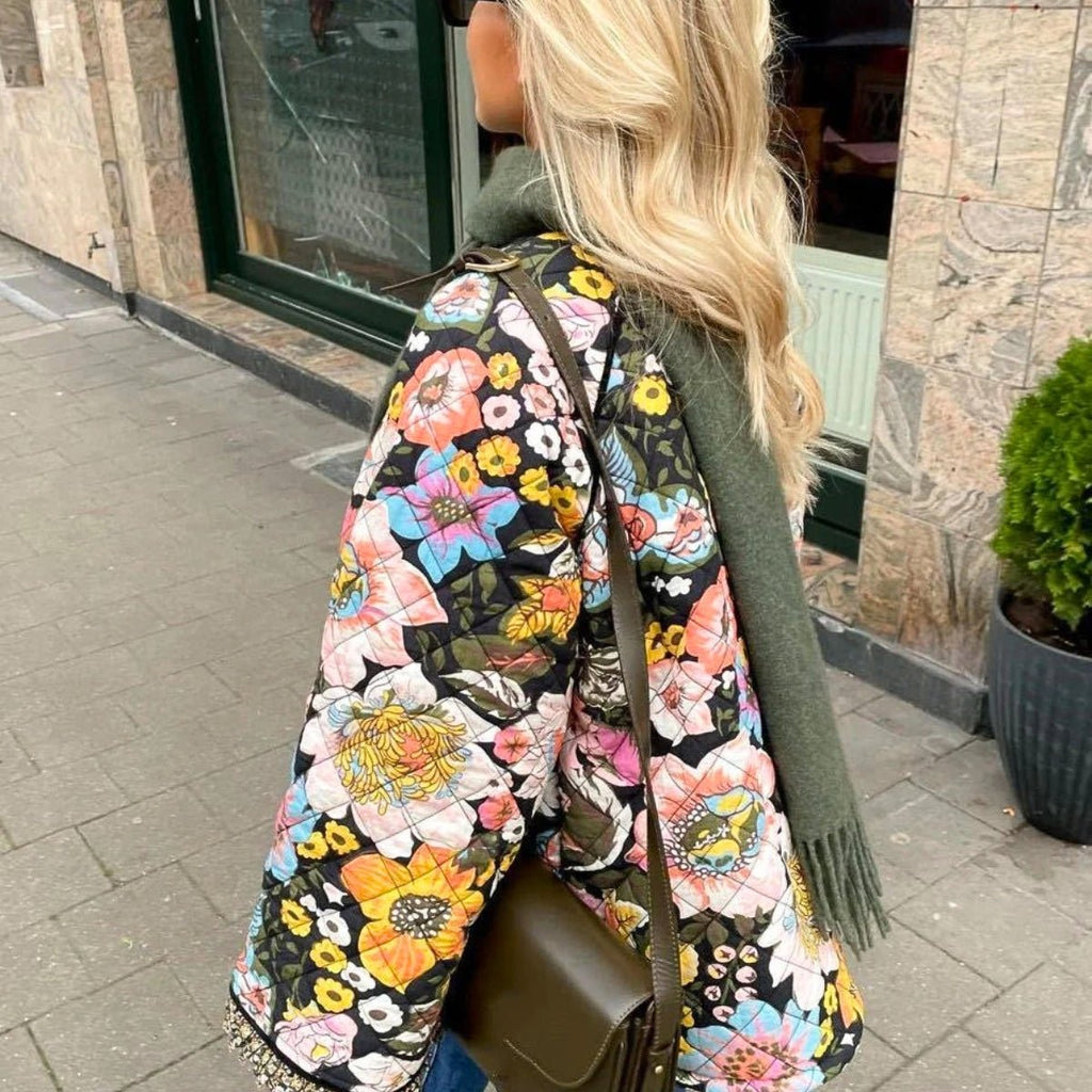 Thekla | Elegante Jacke mit Blumenmuster