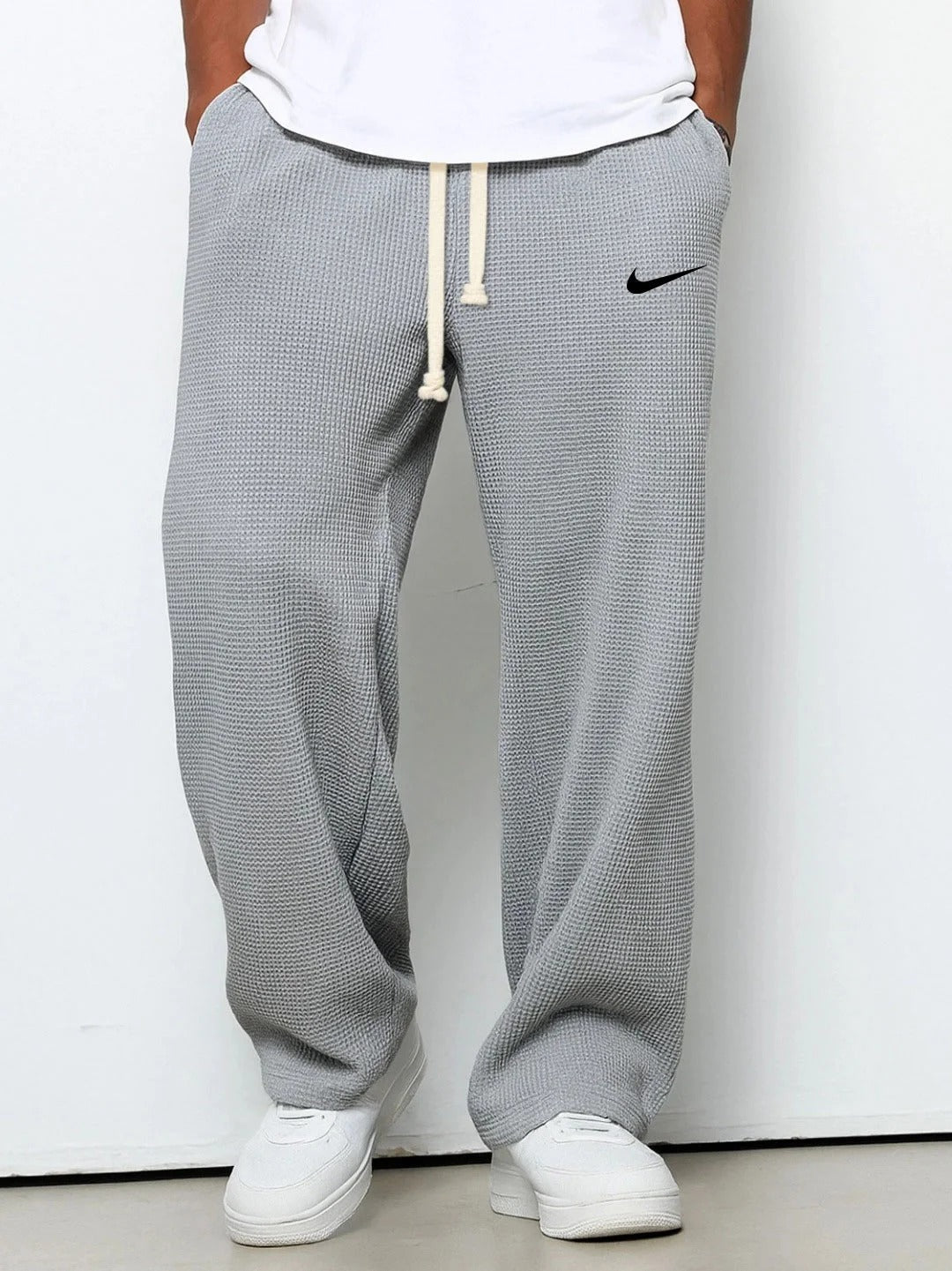 Jannis | Bequeme Freizeithose (1 kaufen, 1 GRATIS dazu)