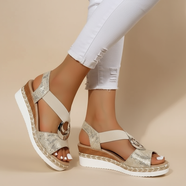 Myla | Elegante Plateausandale für Damen