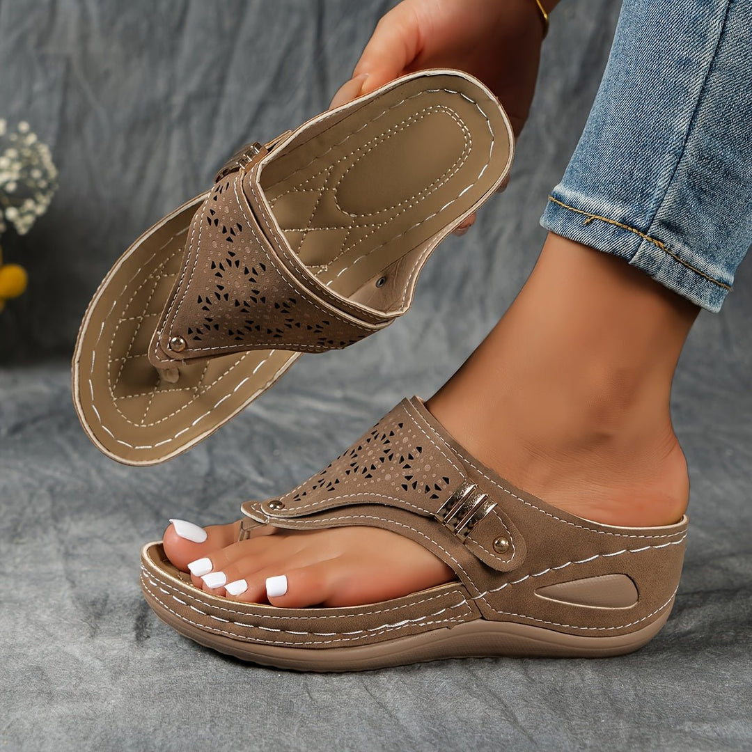 Mona | Bequeme Damen-Sandalen mit Keilabsatz