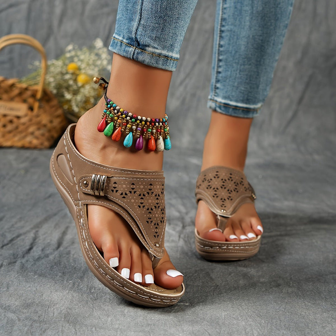 Mona | Bequeme Damen-Sandalen mit Keilabsatz