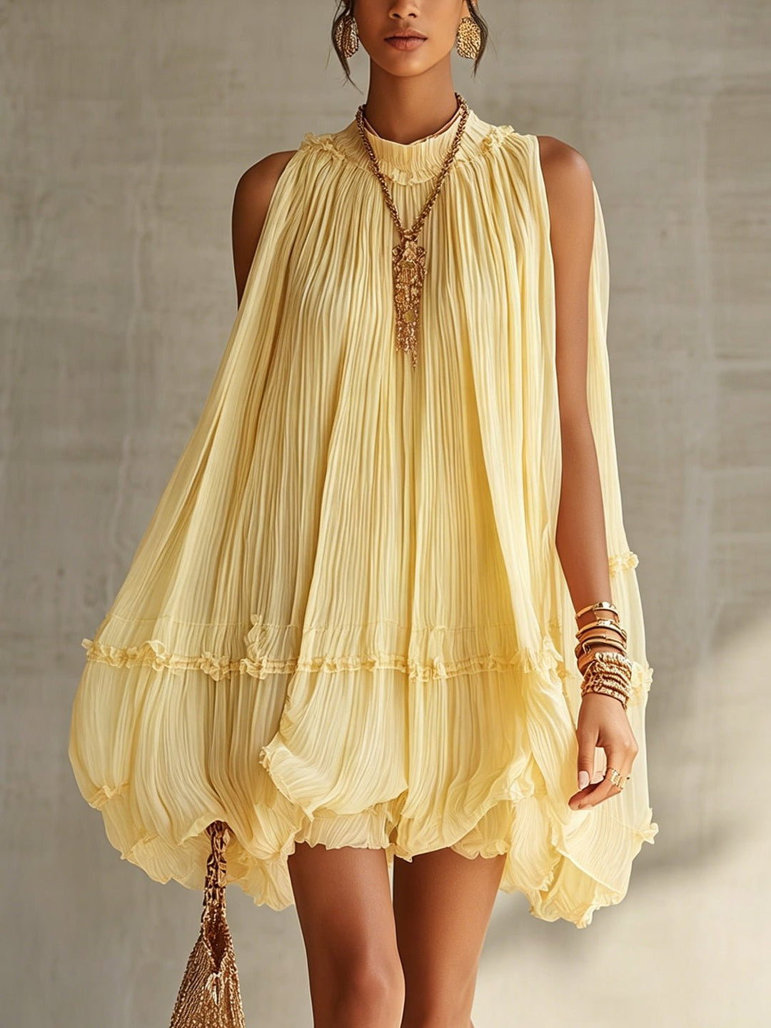 Isabeau | Chiffon-Minikleid mit Neckholder und Ballonsaum